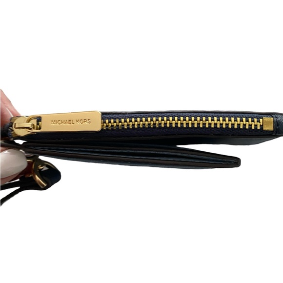 Michael Kors Aspen Duo set wristlet - Picture 8 of 12